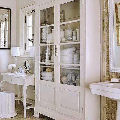 What I Love Wednesday: (More) Traditionally Elegant Rooms