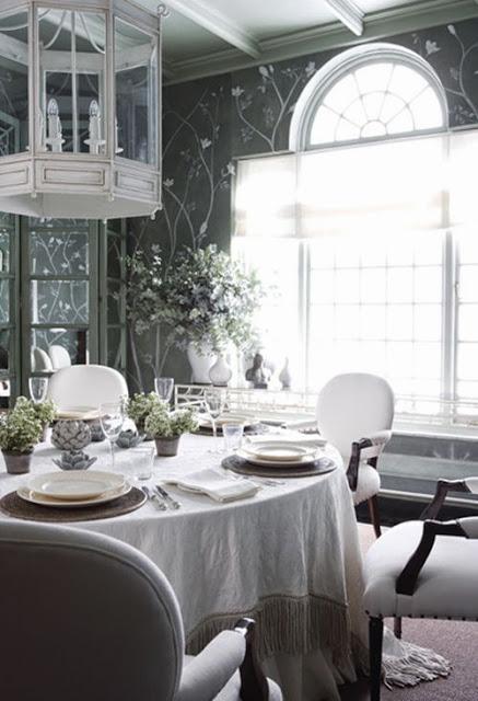 What I Love Wednesday: (More) Traditionally Elegant Rooms