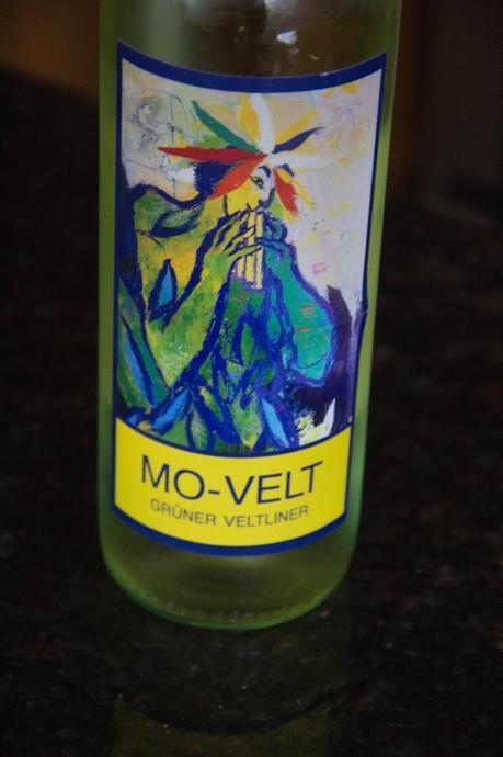 Wine Wednesday Mo-Velt Gruner Veltliner Mo-Velt (1 of 1)