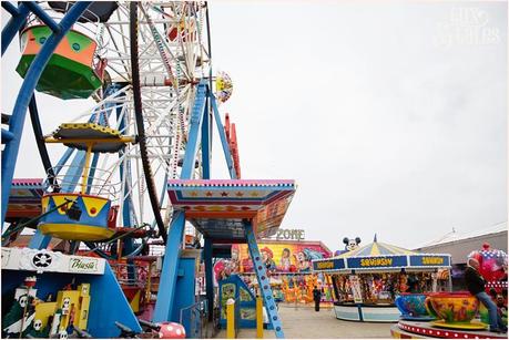 Engagement shoot at Luna Park in Scarborough