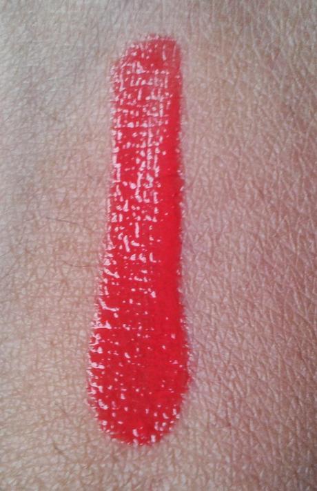 Mtv Muah Pop Lip Gloss in LC - 06 Review and Swatches