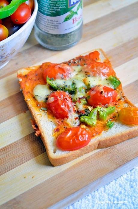 Bread pizza recipe| how to make bread pizza