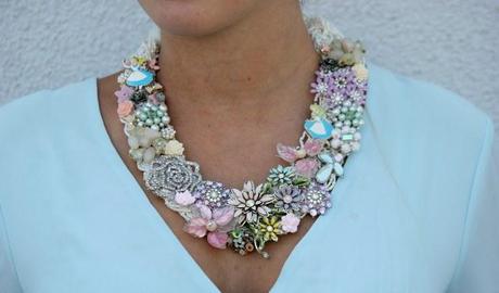 A Simple Vintage Statement Necklace DIY