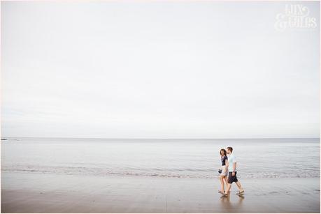 Beach engagement shoto scarborough Yorkshire