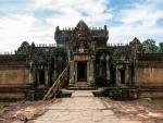 Eastern inner entrance of Banteay Samre