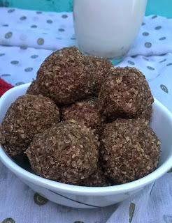 Oats Chocolate Ladoo | Snack Recipes | Easy Snack Ideas