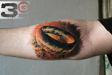 O-anel-Lord-of-de-Rings-Tattoo-600x404