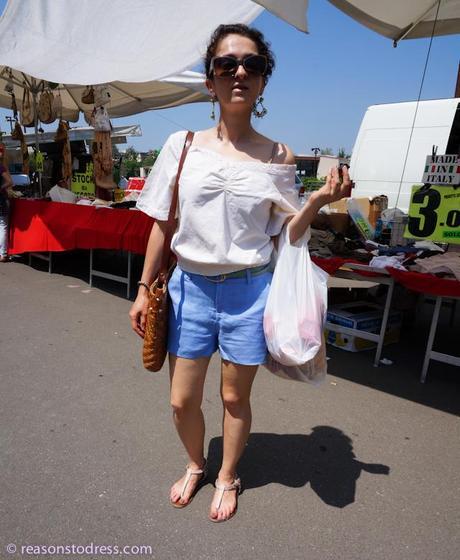 outfits for moms, fashion advice for moms, mom fashion, mom trends,momstyle,mom style,#momstyle,#momtrends, fashion for moms, outfit of the day,fblogger, fashion blogger,#fblogger,#lblogger, lifestyle blogger, expat blogger,#expat,#expat bloger, expat fashion, mom fashion in europe, european fashion trends, sandals, sandal trends,yellow,#yellow,yellow nails,italy, vacation in italy, how to dress in italy, how to dress on vacation in italy, what is a passeggiata, skinny pants, skinny pants for moms, what i wore, what I wore today,#wiw,#wiwt,how to, how to wear, thong sandals, mom and son fashion, toddler, toddler fashion, boho, boho chic, bohemian style,giveaway,earrings,blogger giveaway, jewellery giveaway, peasant top, crop top, wicker bag, woven bag, linen shorts, how to style linen shorts, top bun