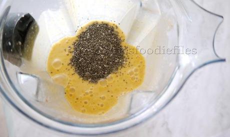 The smoothy before adding the chia seeds! :)