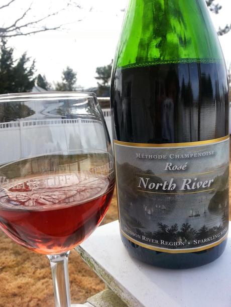 North River Sparkling by Whitecliff Vineyard & Winery