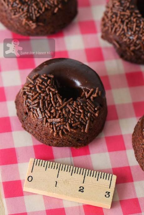 Chocolate Zucchini Doughnuts / Donuts and Cake Balls