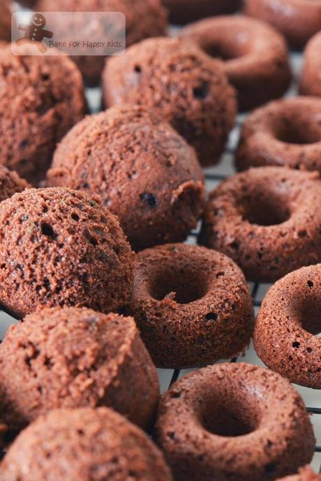 Chocolate Zucchini Doughnuts / Donuts and Cake Balls