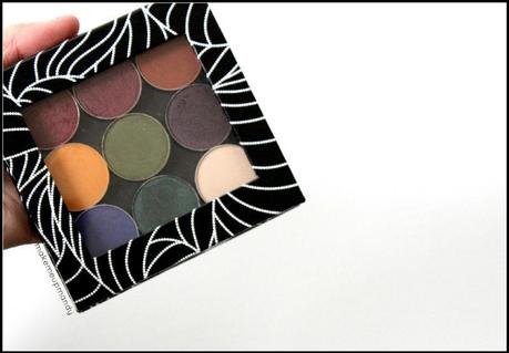 Make Up Geek Eyeshadows Z Palette Dotted Leaf