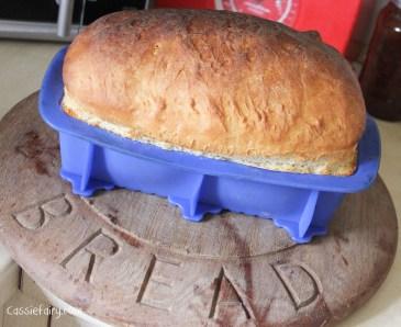 Pieday Friday ~ A simple white loaf