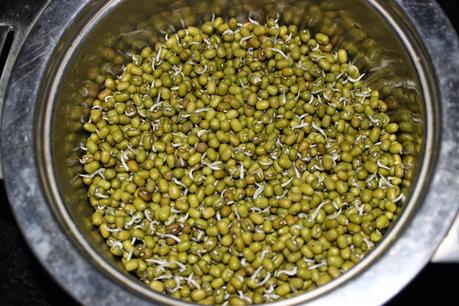 Sprouting of Mung Beans at Home / Home made Sprouts