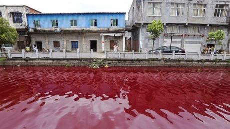 River in China runs blood red