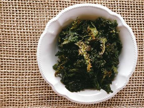 kale chips_FeedMeDearly