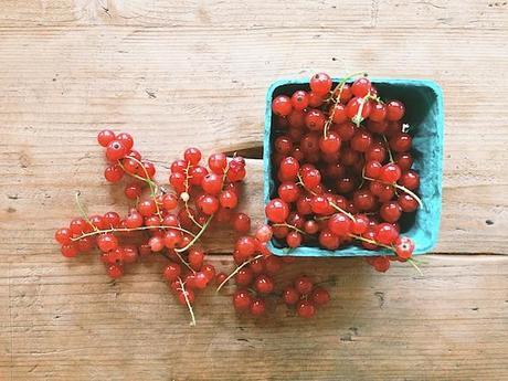 red currants_FeedMeDearly