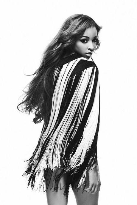 Tinashe Performs ’2 On’ at STINGAREE