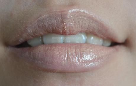 Loreal Collection Star by Colour Riche - Barely Greige swatch