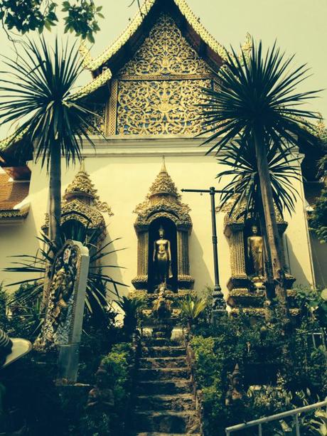 Exploring the popular temples of Chiang Mai