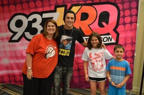 AustinMahone_FamilyPic