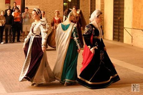 Palio event featuring dancing Renaissance dressed women