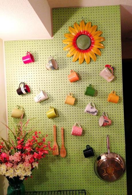 Pegboards DIY In Kitchen