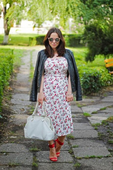 ootd, outfit post, i heart black, floral print spaghetti strap dress, leather jacket, read strappy sandals, white leather bag, anna rinaldi, Zara, Primark, what to wear to a date