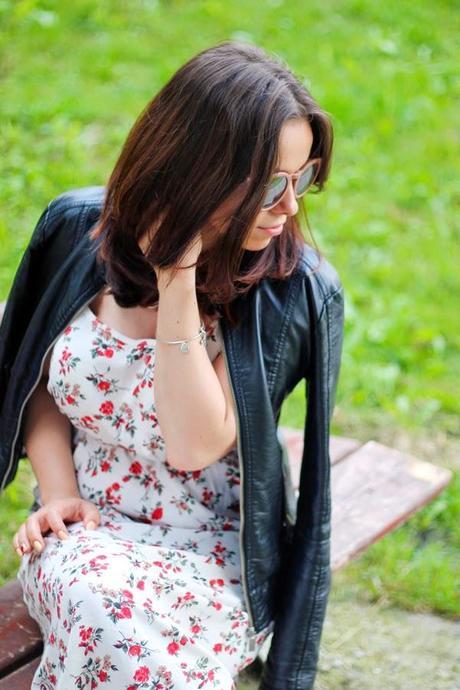 ootd, outfit post, i heart black, floral print spaghetti strap dress, leather jacket, read strappy sandals, white leather bag, anna rinaldi, Zara, Primark, what to wear to a date