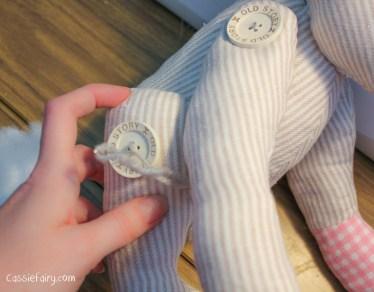 DIY sewing a teddy bear