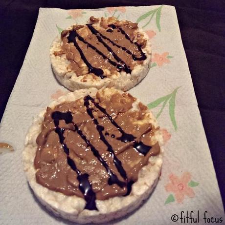 Gluten Free Rice Cakes with Sunflower Butter via Fitful Focus