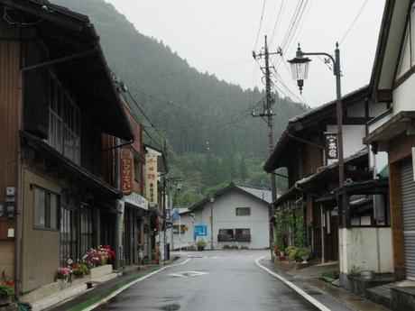 P6280044 山間の姫街道，下仁田町本宿 / Shimonita Motojuku, a staging post in the mountains
