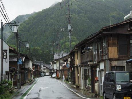 P6280124 山間の姫街道，下仁田町本宿 / Shimonita Motojuku, a staging post in the mountains