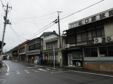 P6280015 山間の姫街道，下仁田町本宿 / Shimonita Motojuku, a staging post in the mountains