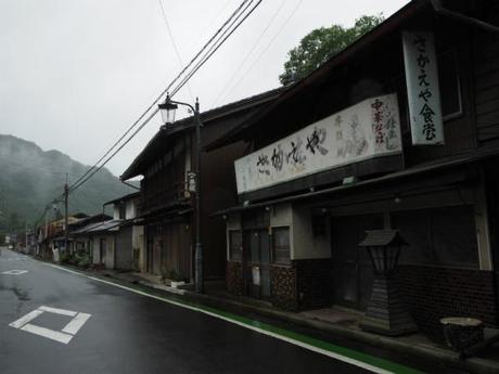 P6280099 山間の姫街道，下仁田町本宿 / Shimonita Motojuku, a staging post in the mountains