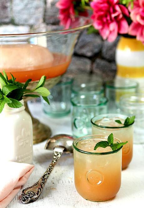 Texas Bourbon Punch With Pink Grapefruit and Mint