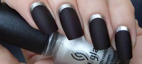 DIY Moon Manicure at Home moonmanicure