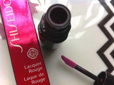 A match for Ileana's Lip Color - Shiseido Lacquer Rouge VI324 Indiscreet