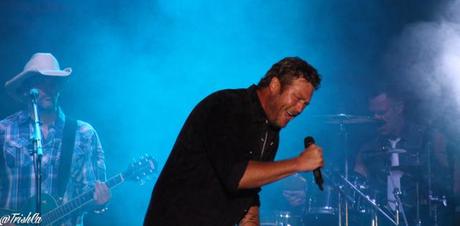 Blake Shelton and Band Boots and Hearts 2014