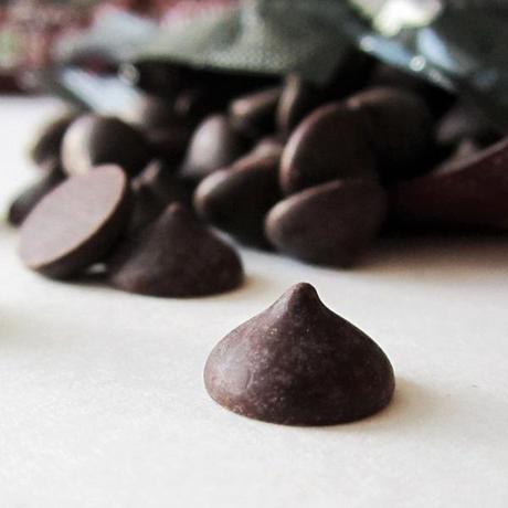 Pascha-Pure-Chocolate-100-percent-unsweetened-chocolate-chips-2