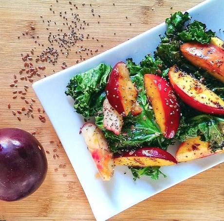Kale and grilled peach salad