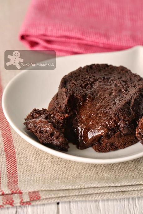 warm chocolate fondant molten center Gordon Ramsay