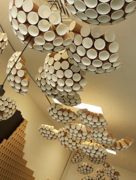 Top 10 Best Art Made with Coffee Cups - Paperblog