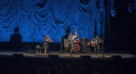Nickel Creek Prospect Park Bandshell 7 25 14 9 of 12 620x337 NICKEL CREEK PERFORMED AT THE PROSPECT PARK BANDSHELL [PHOTOS]