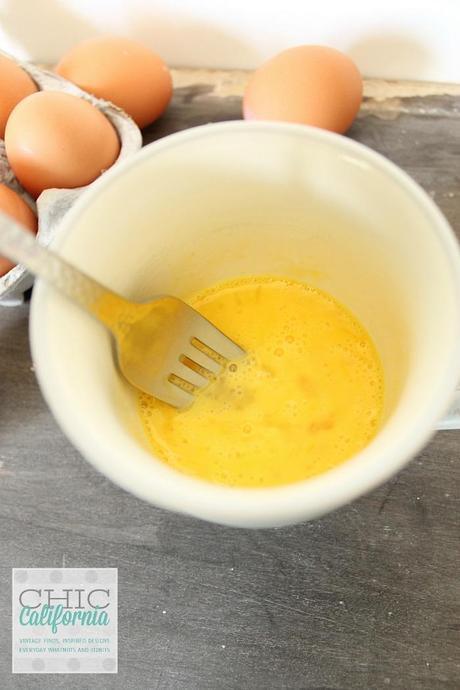 Easy Scrambled Eggs in a Mug (Even a Kid Could Do It!) Scrambled Eggs in a Mug by Chic California