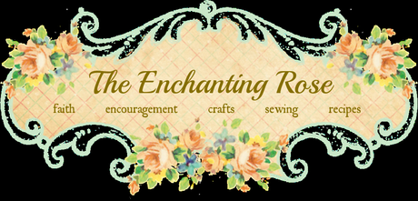 Charming  DIY  by  Stephanie  from  The  Enchanting  Rose