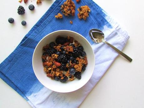 francois-et-moi-blueberry-granola