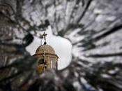 Pivot Point Which World Turns"