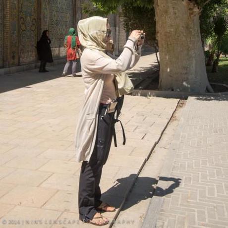 Dress Code for Women’s Traveler in Iran